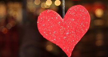 Craft: Valentine Prayer Hearts Valentine's Day